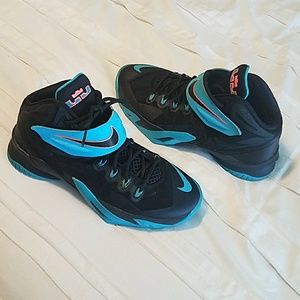 Nike Lebron James s8